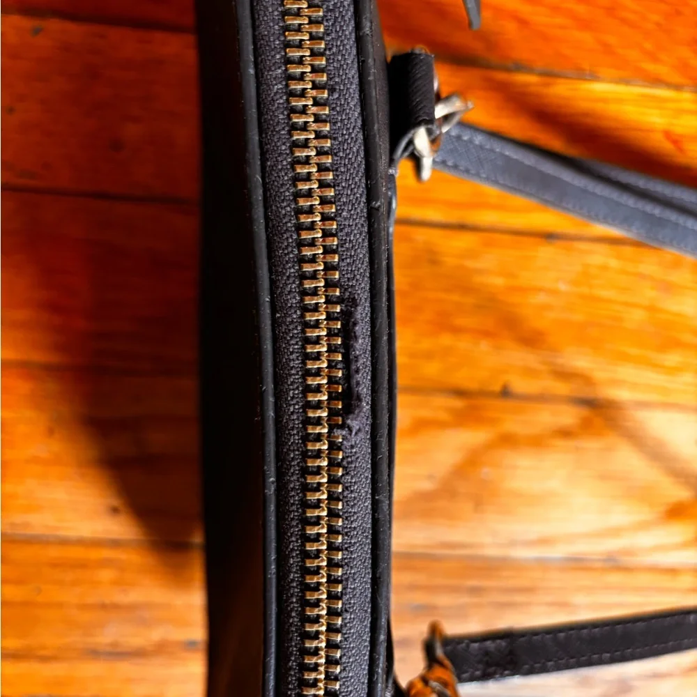 Lo & Sons small Waverly (1) - Picture 3 of 8